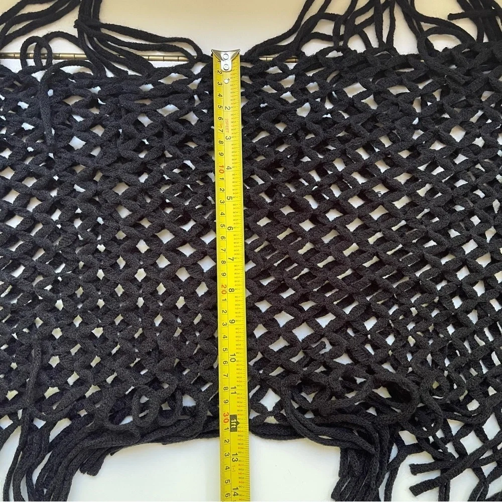 Two Lightweight Infinity Scarves Black White Diamond Pattern Tassels Acrylic